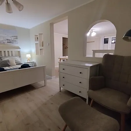 Nadmorski Zakatek W Jastarni Pensionat 3*