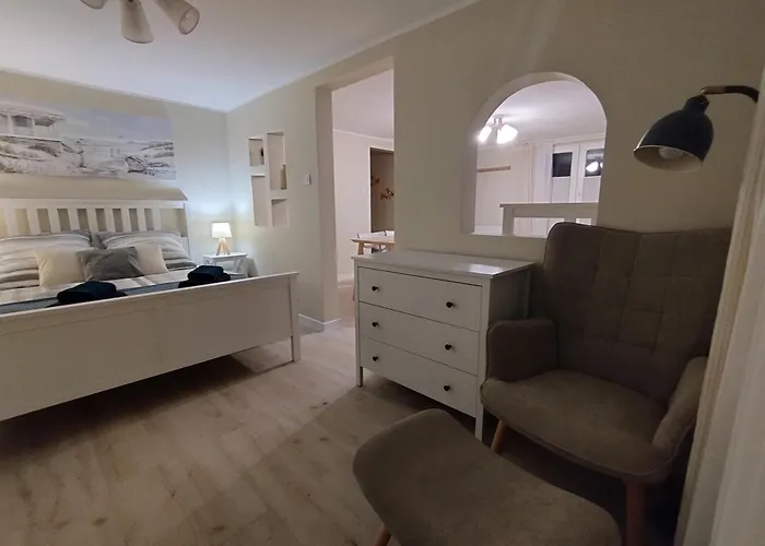 Nadmorski Zakatek W Jastarni Pensionat 3*