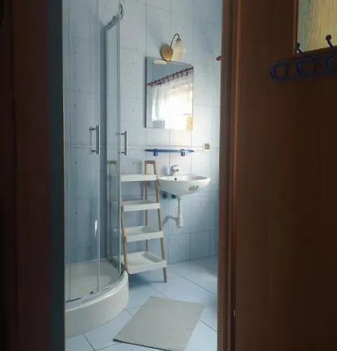 Nadmorski Zakatek W Jastarni 3*